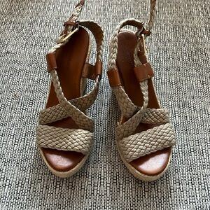 Banana Republic Wedge Sandals